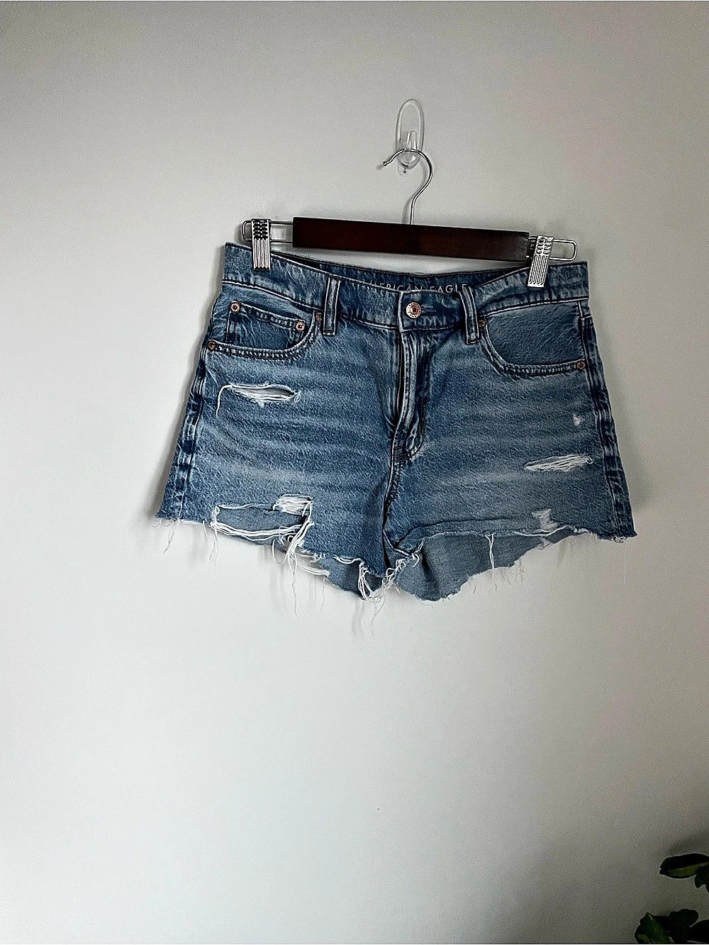 American Eagle Outfitters Distressed Denim Jean Shorts Size 2